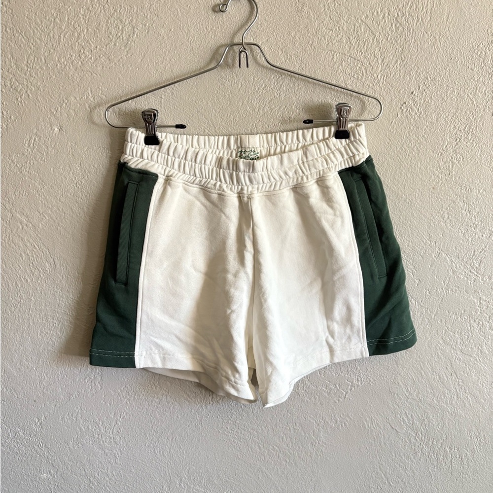 The Great. Outdoors Sweatshorts / Medium